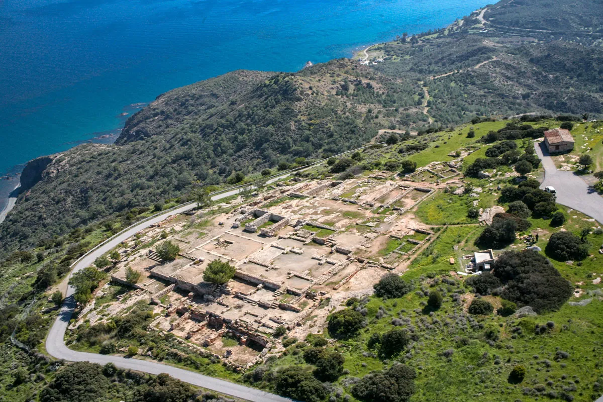Παλάτι Βουνί (Λεύκα)
